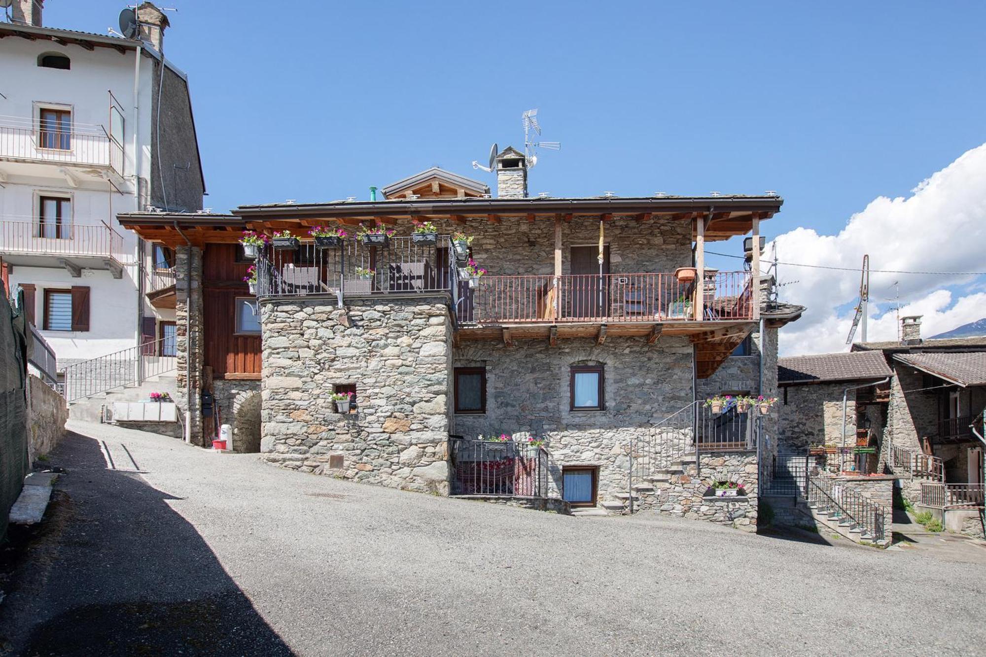 Maison Bebe Comboe Aosta Zewnętrze zdjęcie